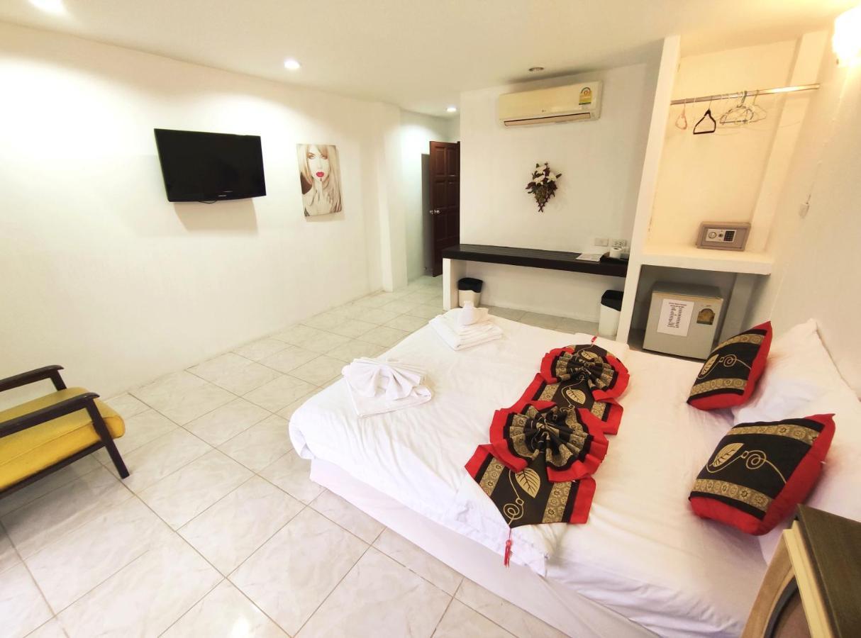 Sea Beach Paradise Patong Kültér fotó