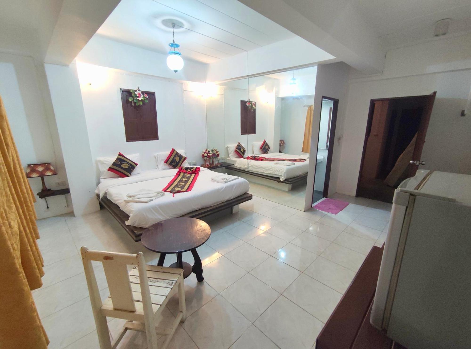 Sea Beach Paradise Patong Kültér fotó